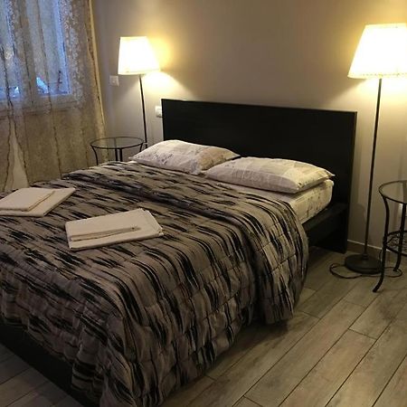 Affittacamere Real Fly Bologna Bagian luar foto