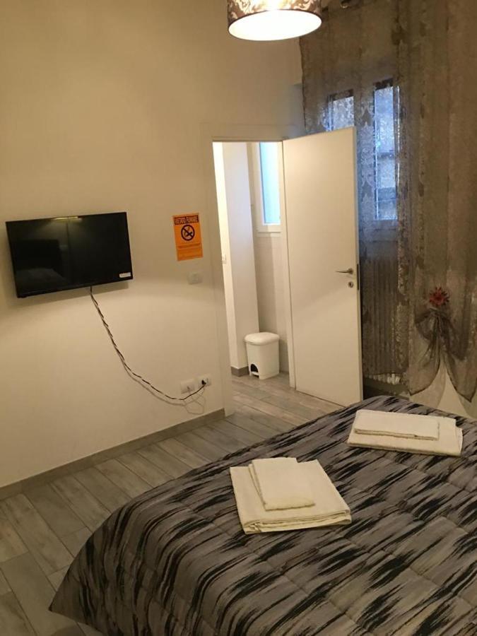 Affittacamere Real Fly Bologna Bagian luar foto